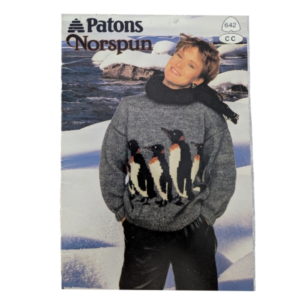 Patons Knitting Pattern Booklet
